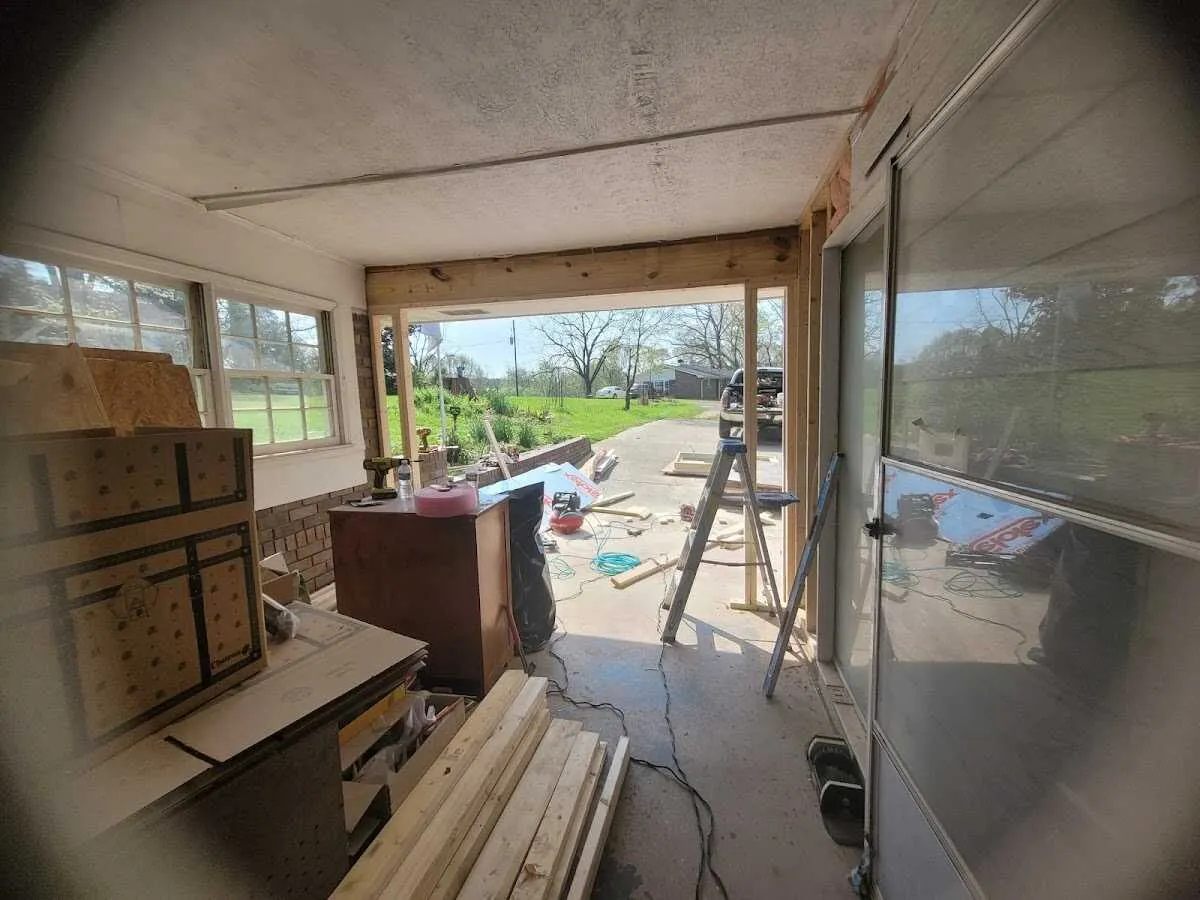 Air movers and dehumidifier for Drying & Dehumidification in La Palma